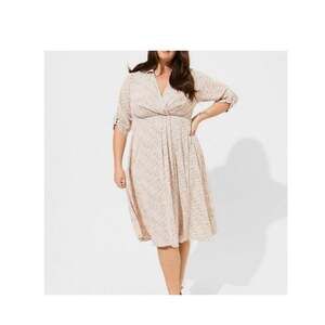 Torrid dress women's 2X shirtdress faux wrap collared watercolor plaid midi NEW